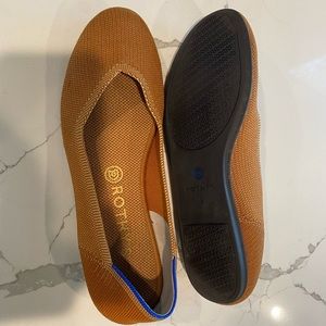 Used Rothy’s - Fawn Sz 9